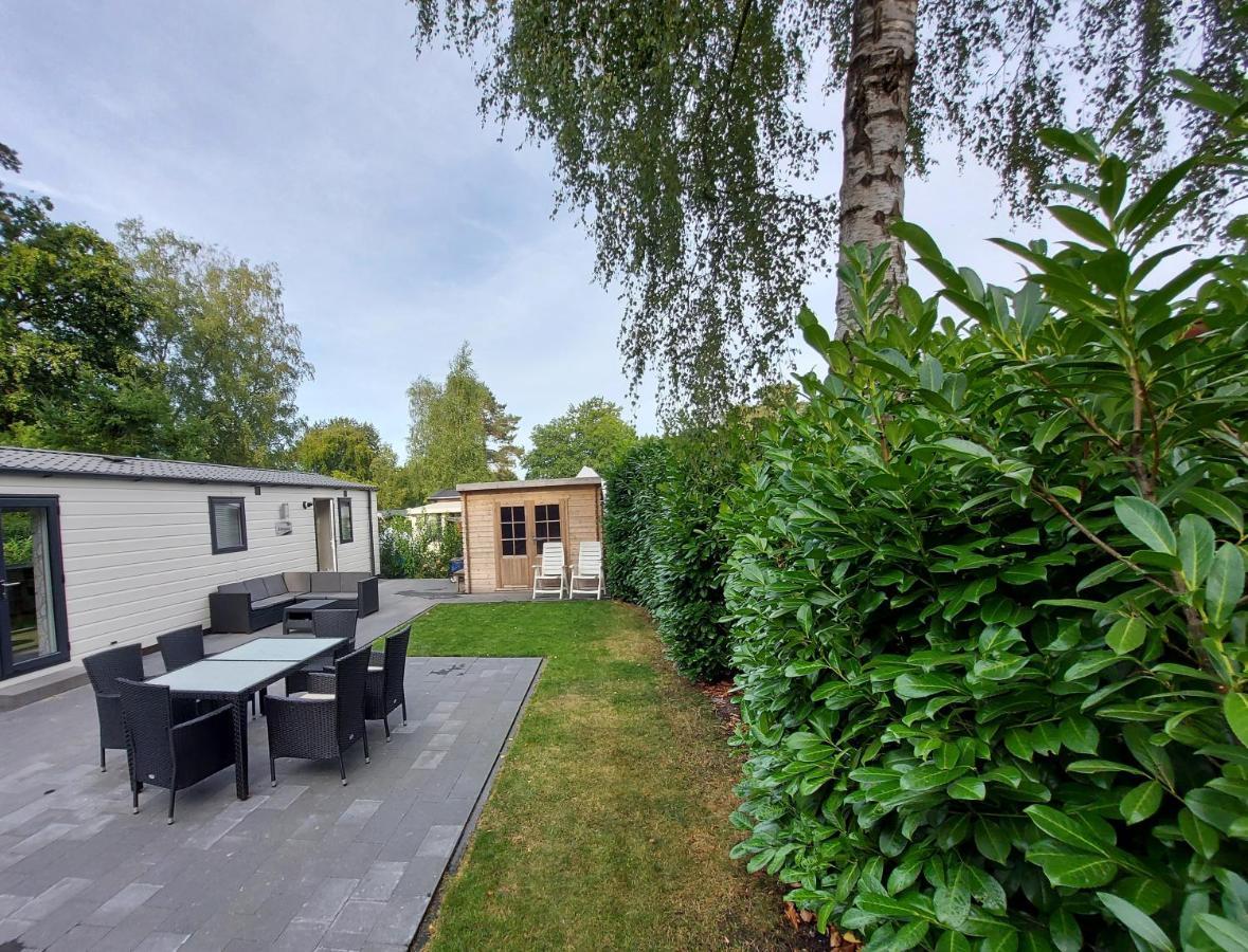 Chalet Wanama. Gelegen Op Het Vakantiepark Het Lierderholt Op De Veluwe. Villa Beekbergen Exterior photo